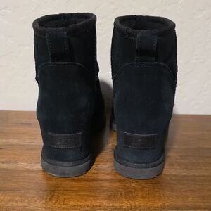 UGG Black Interior with Label